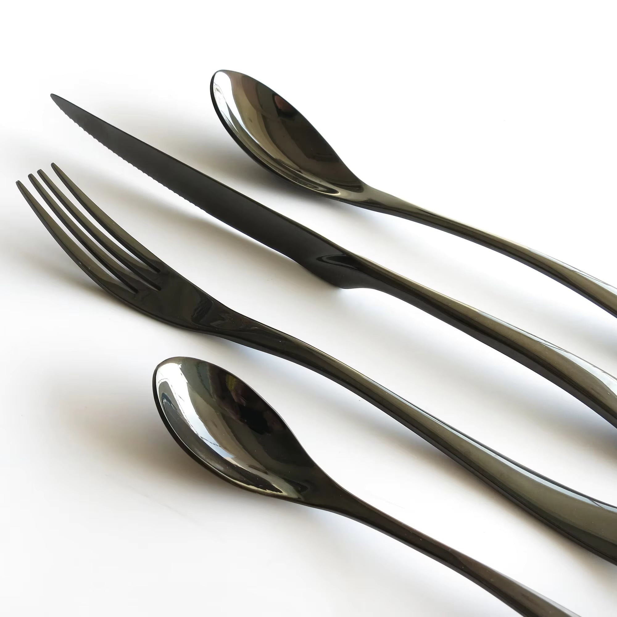 PEAKFUL Flatware Set