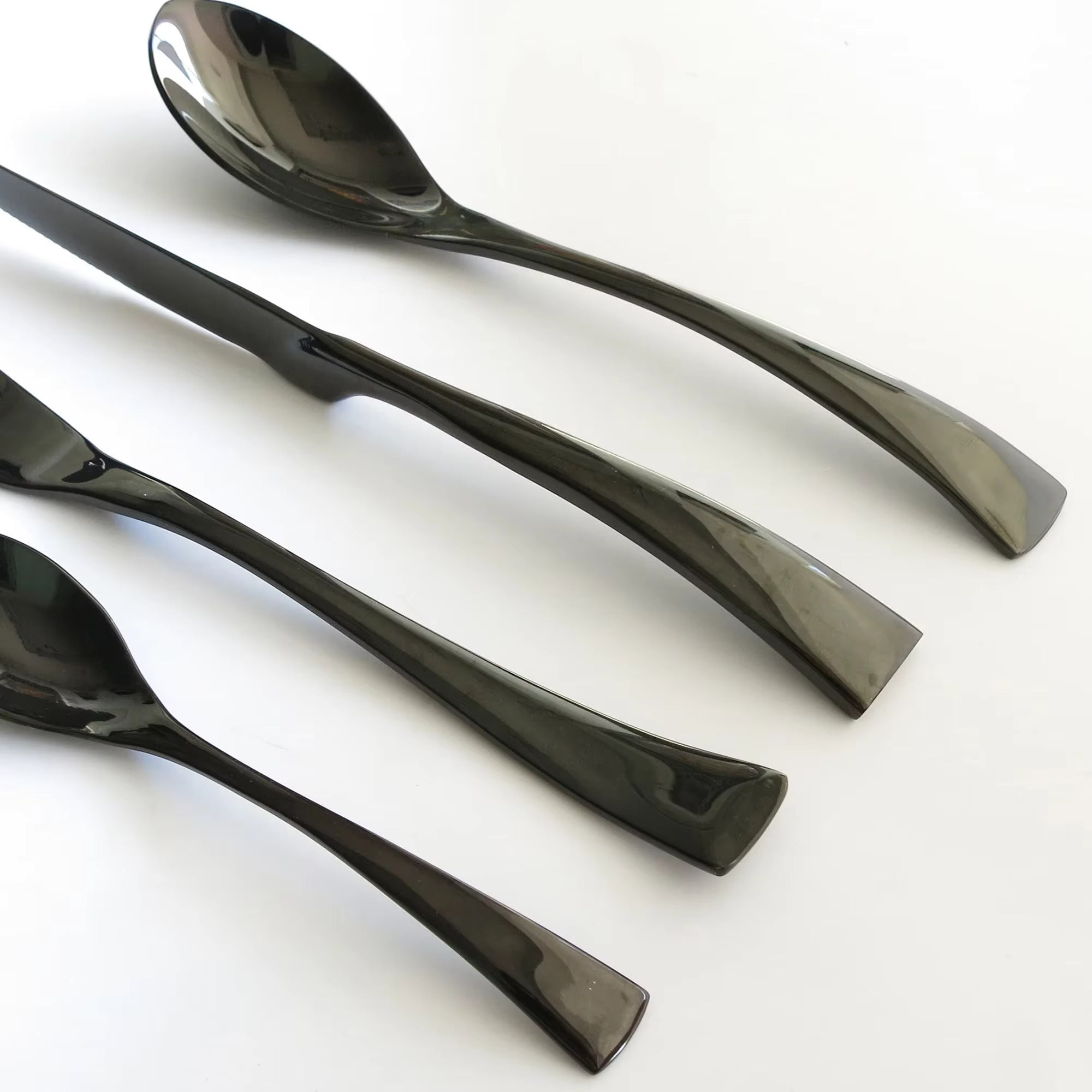 PEAKFUL Flatware Set